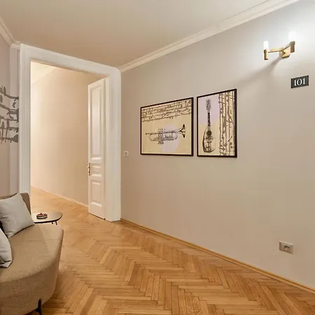 Urbanauts Beletages Sonata Trieste